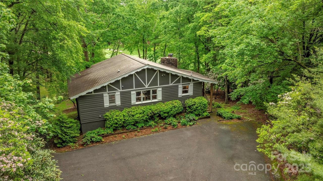 1207 Ridge Rd. #25, Glade Valley, NC 28627