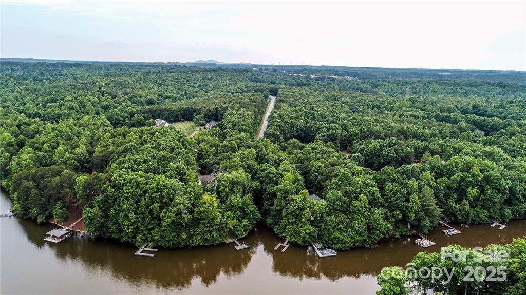 7668 Long Bay Pkwy., Catawba, NC 28609