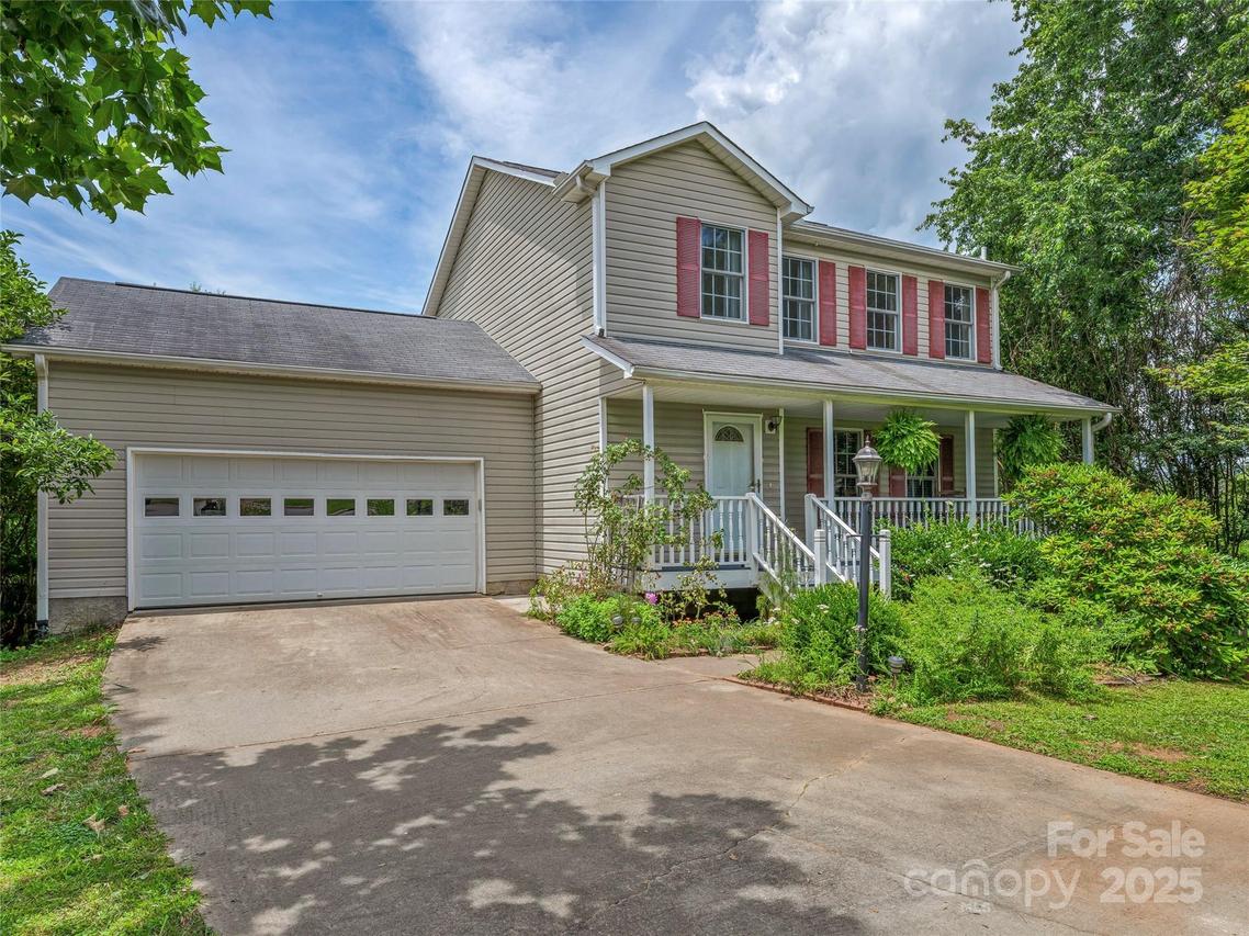 7 Mill Stone Dr., Asheville, NC 28803