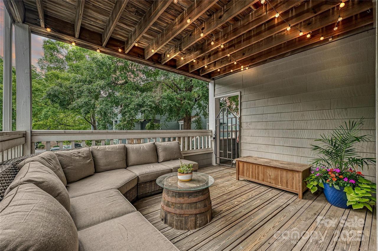 433-68 W 8th St., Charlotte, NC 28202