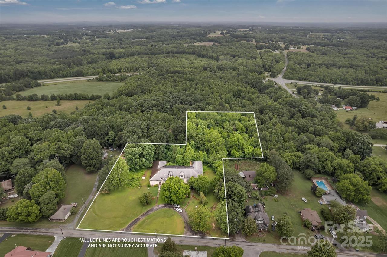 3372 Crouse School Rd., Crouse, NC 28033