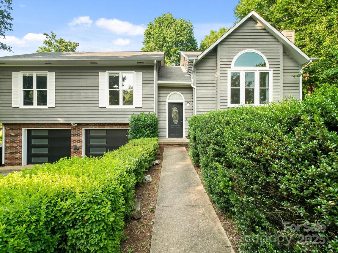 3124 5th Street Pl., Hickory, NC 28601
