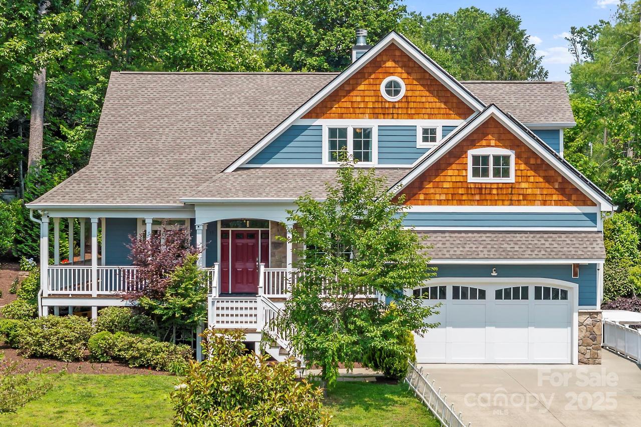 12 Broadmoor Dr., Arden, NC 28704