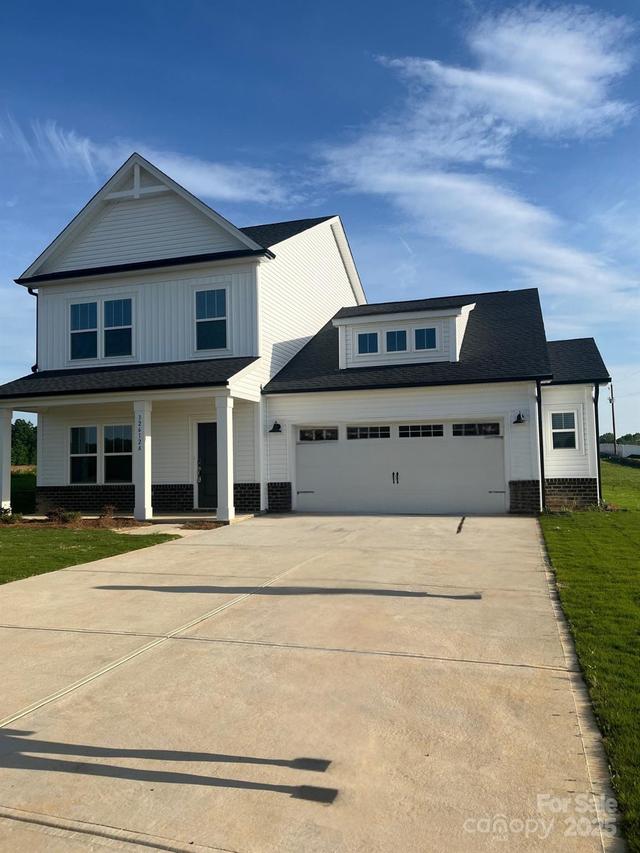32612 Millingport Rd., New London, NC 28127