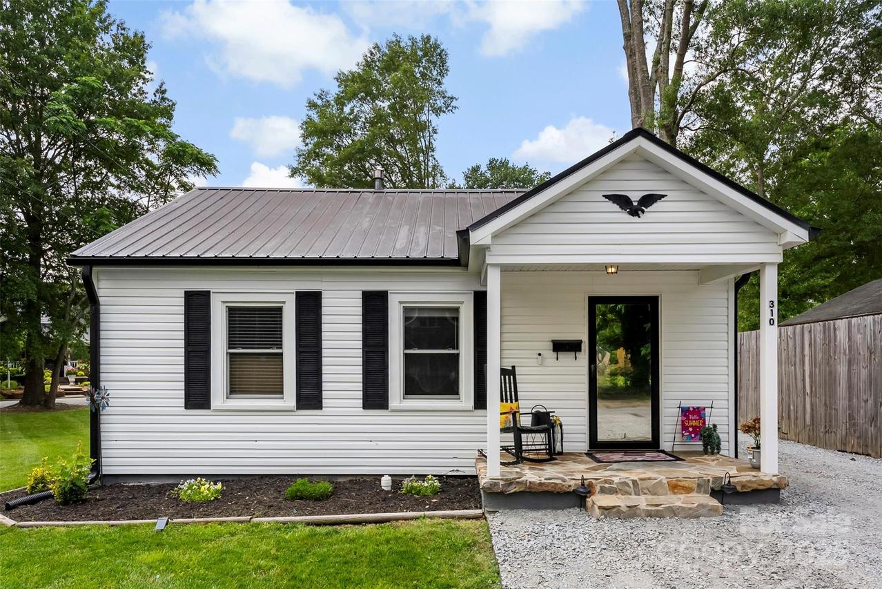 310 S Jacob St., Cherryville, NC 28021