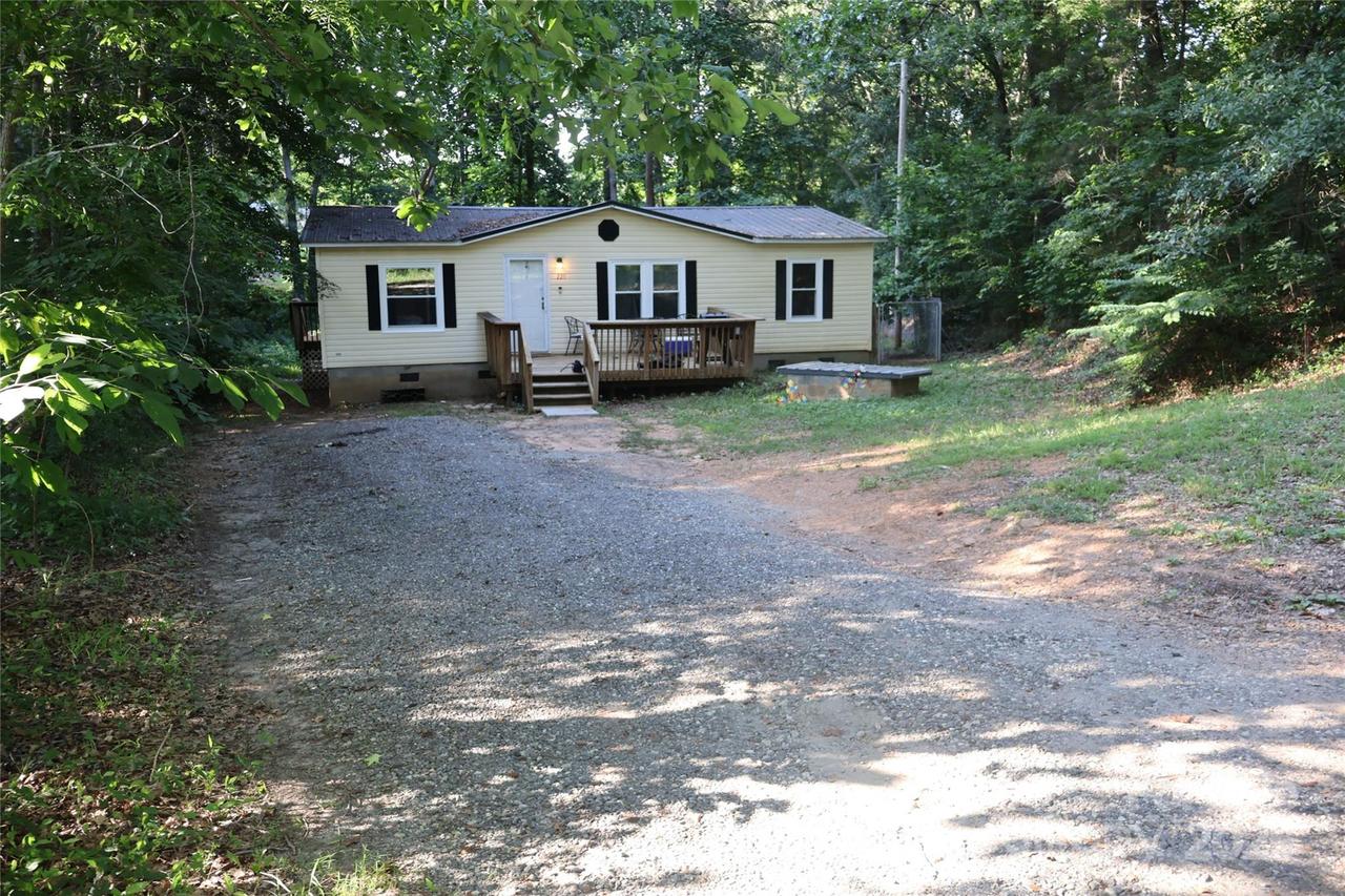 226 Lake Sylvia Rd., Lincolnton, NC 28092