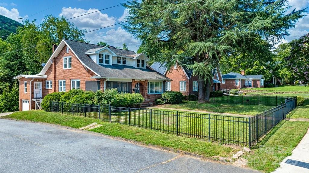 584 Rutherford Rd., Marion, NC 28752