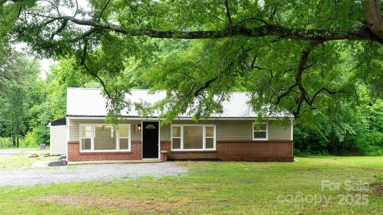 301 Carolina Blvd., Salisbury, NC 28146