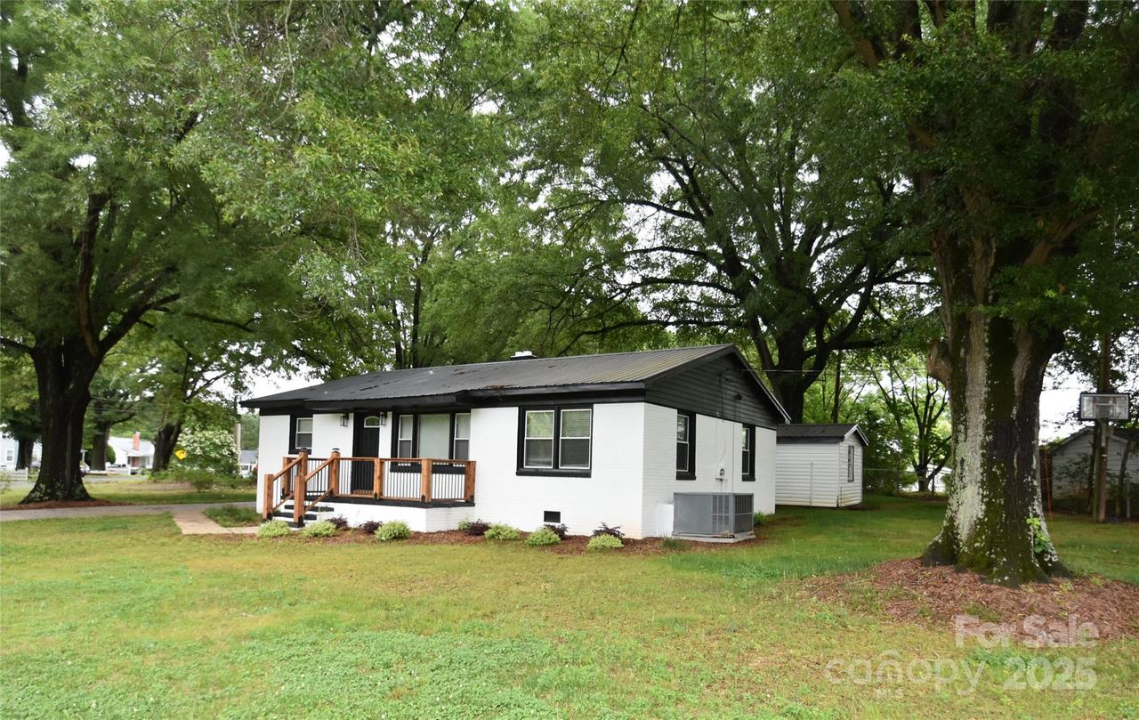 706 Mcintyre St., Monroe, NC 28110