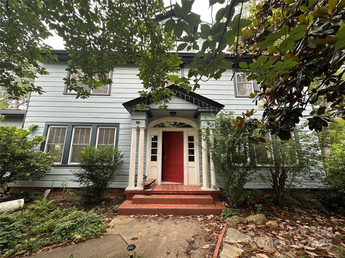 23 Vance Crescent St., Asheville, NC 28806