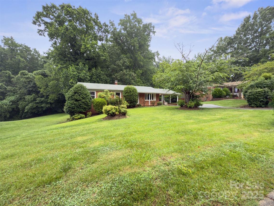 46 Donna Dale Ave., Concord, NC 28025