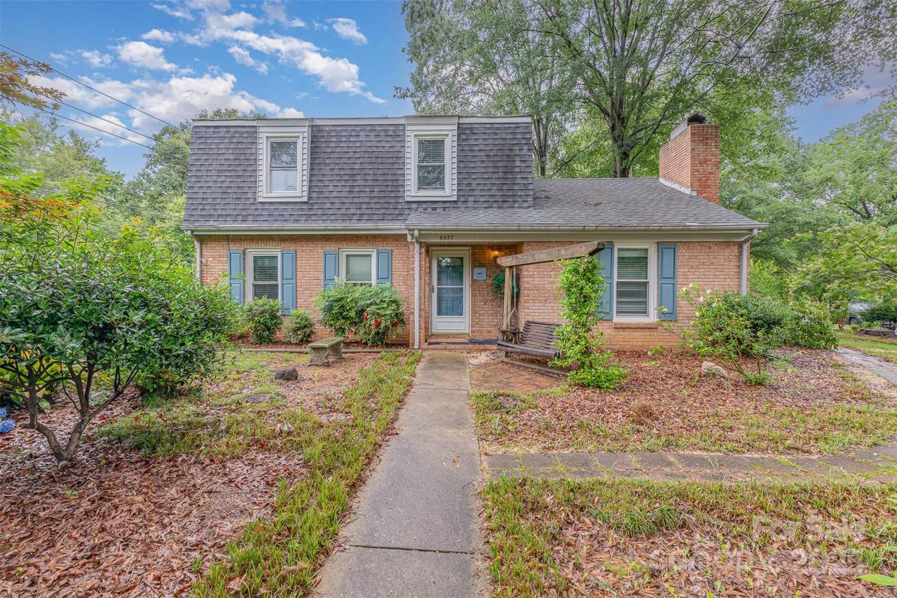6577 Stoney Ridge Rd., Matthews, NC 28104