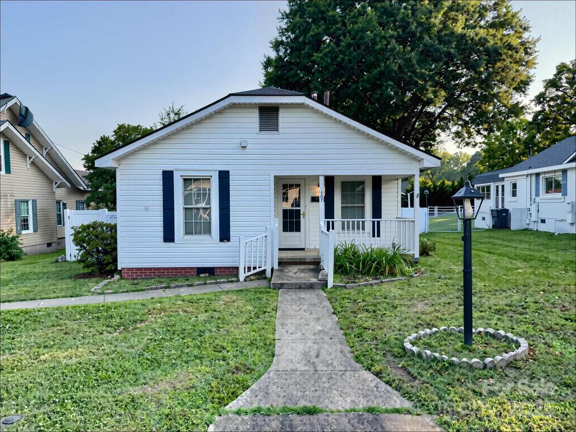 407 W Mill St., Landis, NC 28088