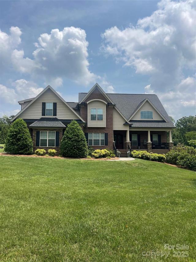 375 Pebblestone Ct., Lexington, NC 27295