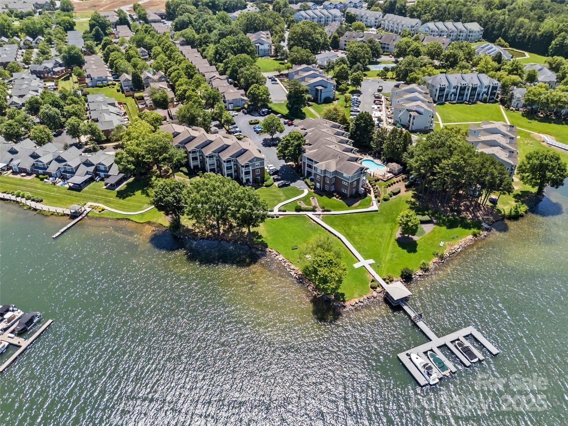 7845 Village Harbor Dr., Cornelius, NC 28031