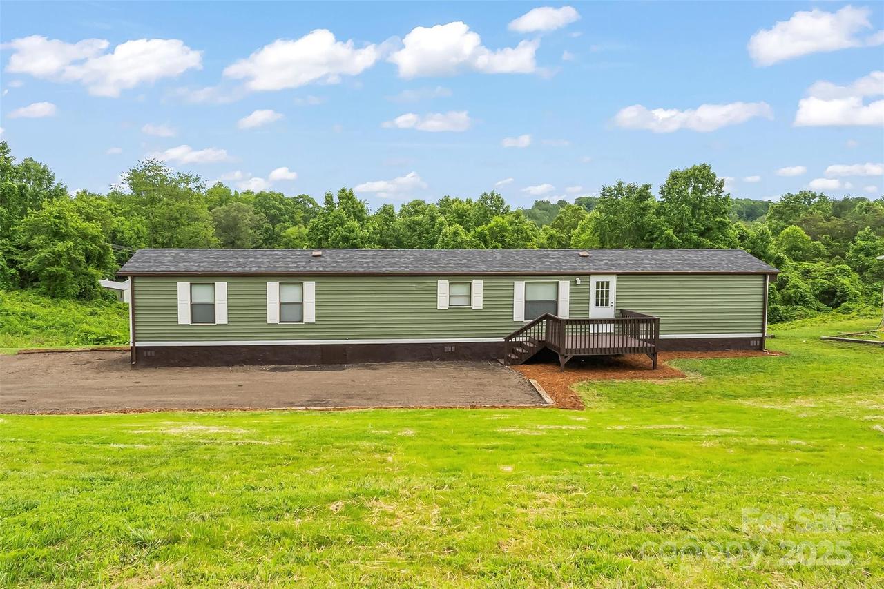 1712 Nc 126 Hwy., Morganton, NC 28655