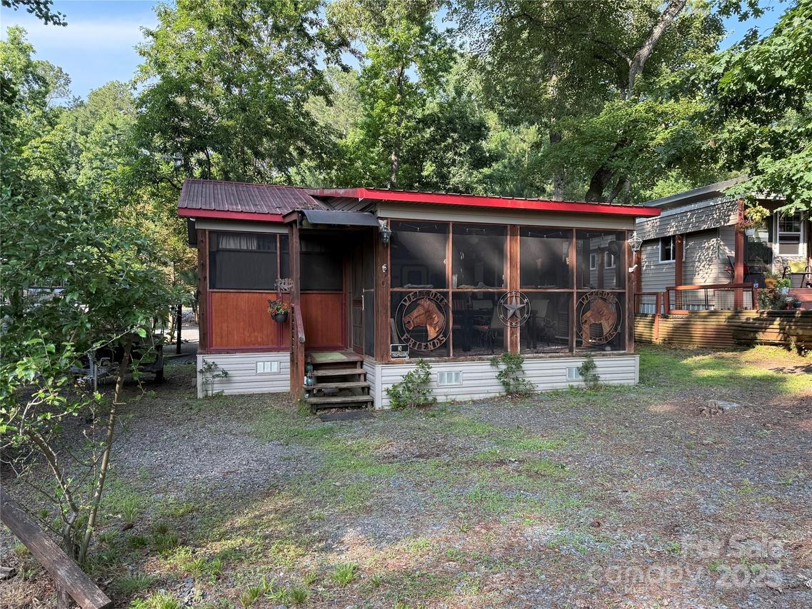 160/162 Arrowood Tr. #F28/F29, Mount Gilead, NC 27306