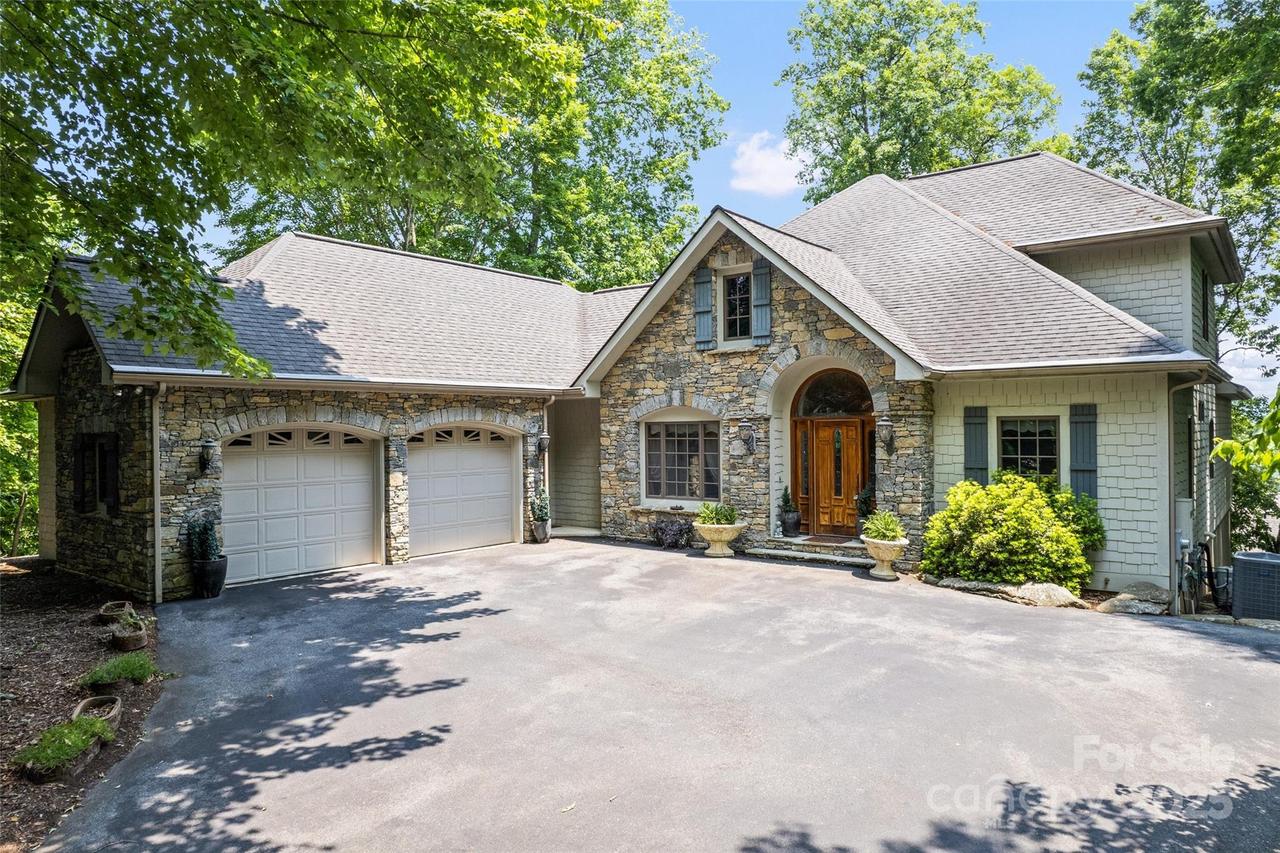 102 Coyote Ridge, Maggie Valley, NC 28751