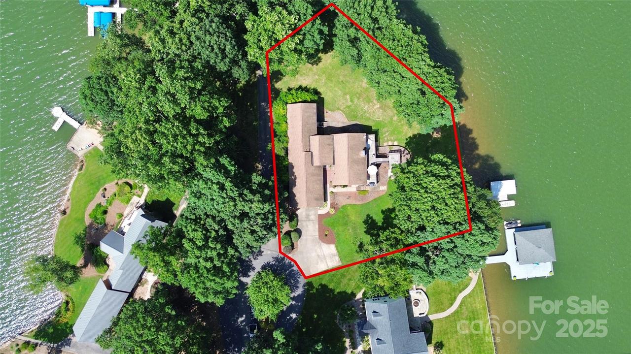 160 Quail Hollow Dr., Kings Mountain, NC 28086
