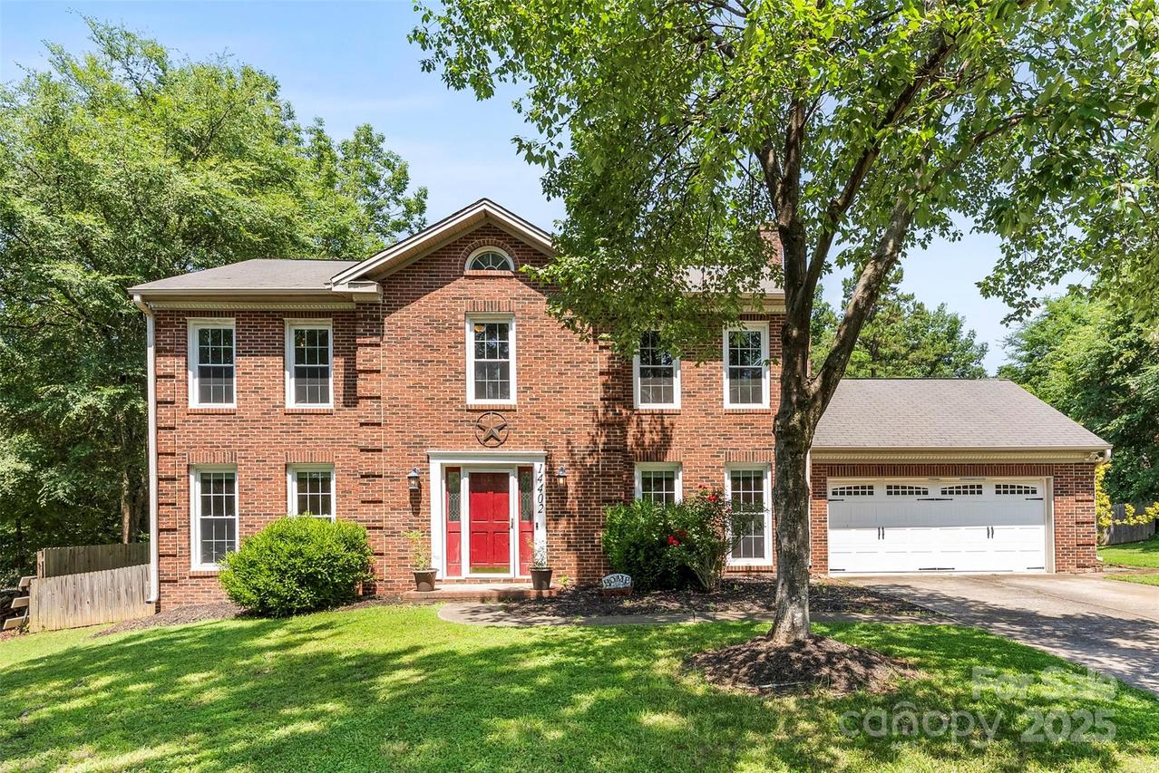14402 Raynham Dr., Charlotte, NC 28262