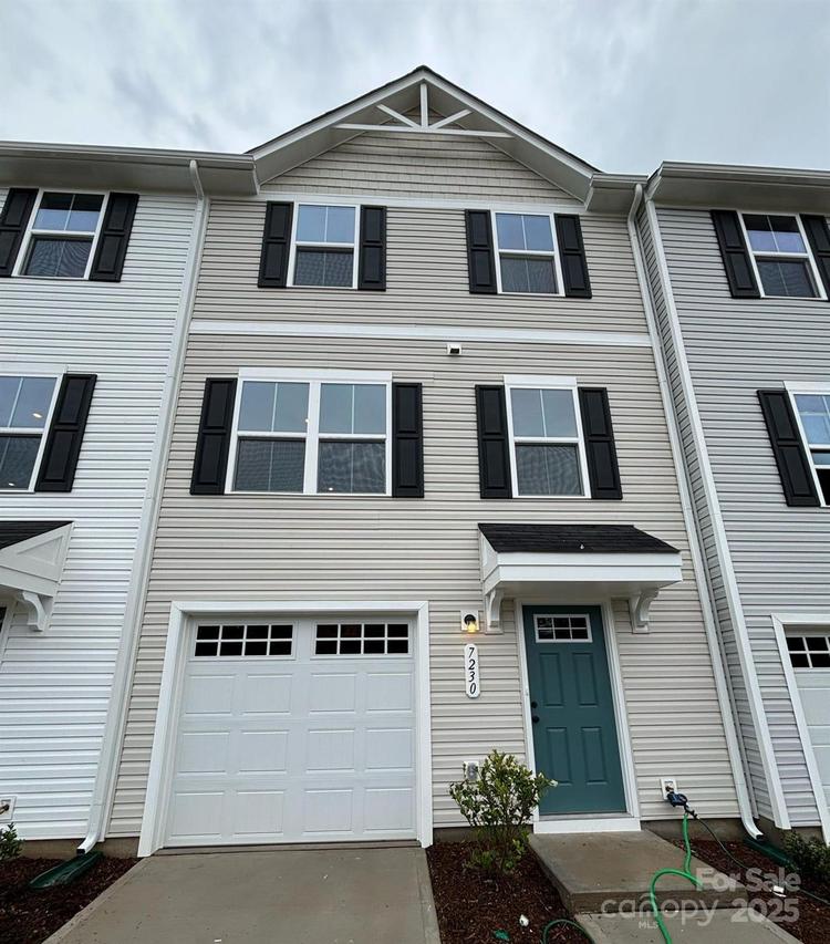 7230 Capstan Ter. #307, Charlotte, NC 28269
