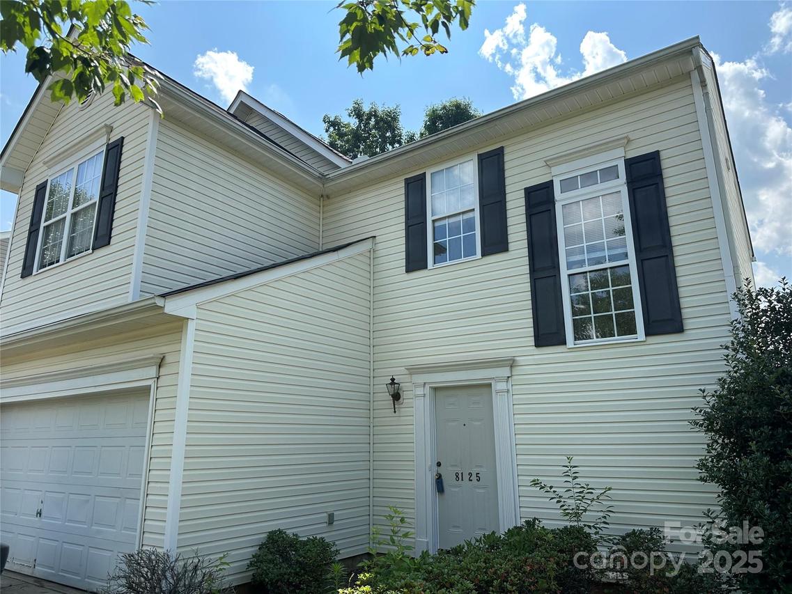 8125 Weeping Fig Ln., Charlotte, NC 28215