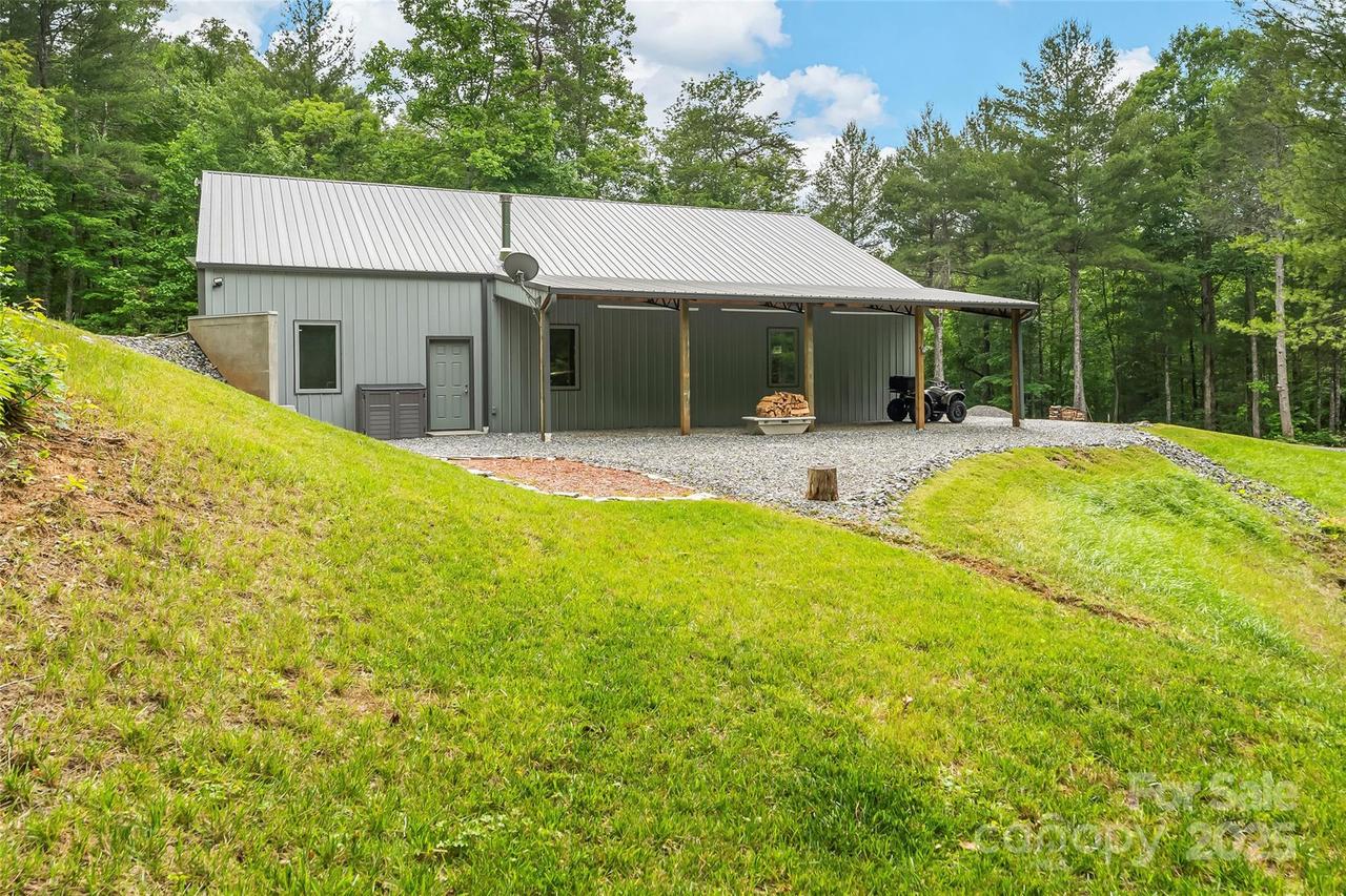 4090 Pea Ridge Rd., Morganton, NC 28655