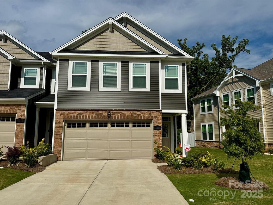 12301 Gambrell Dr., Charlotte, NC 28278