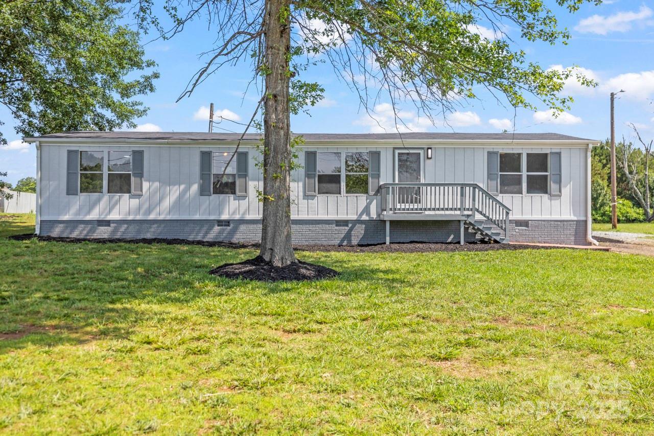 5354 Sherrills Ford Rd., Catawba, NC 28609