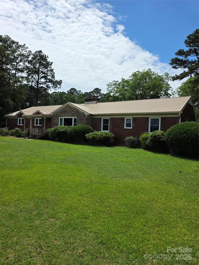 4298 Nc 41 Hwy., Fairmont, NC 28340