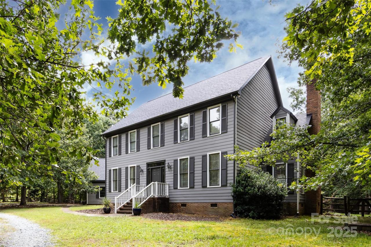6511 Buggy Whip Ln., Waxhaw, NC 28173
