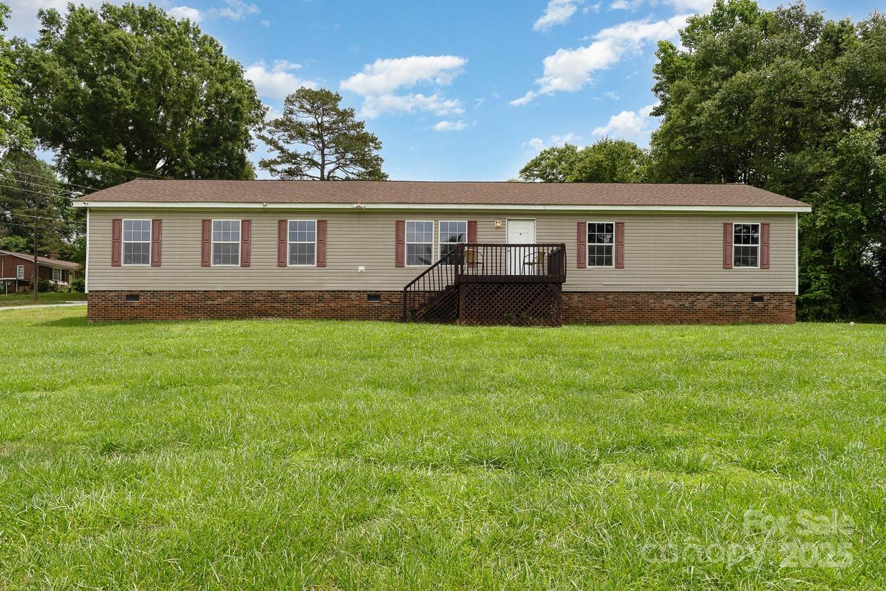 828 Carver St. #17-19, Shelby, NC 28152