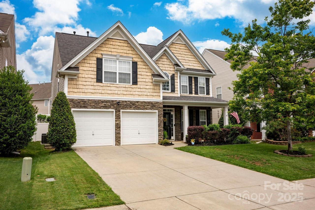 3351 Streamside Dr., Davidson, NC 28036