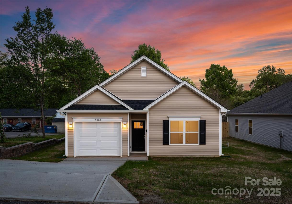 1231 Edgewood Rd., Charlotte, NC 28208
