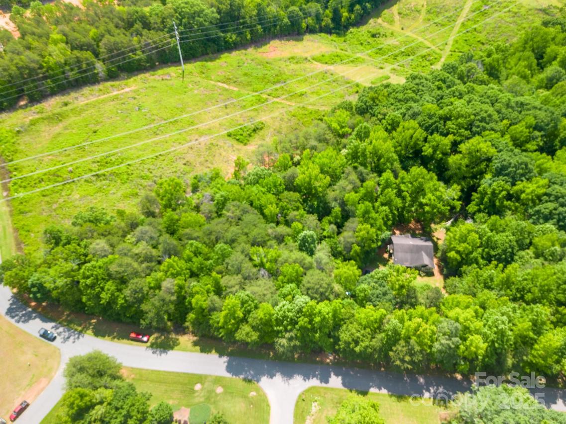 Hagers Hollow Dr., Denver, NC 28037