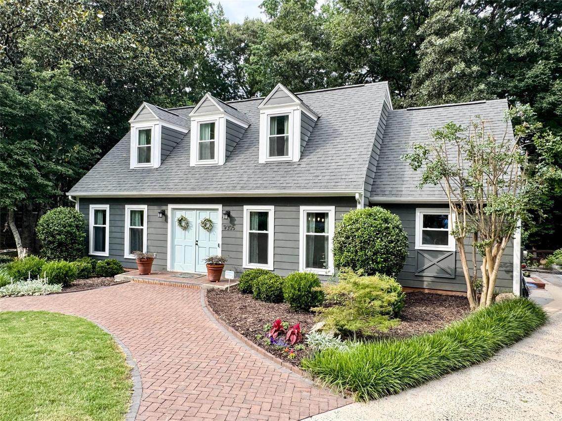 9305 Harps Mill Ct., Charlotte, NC 28270
