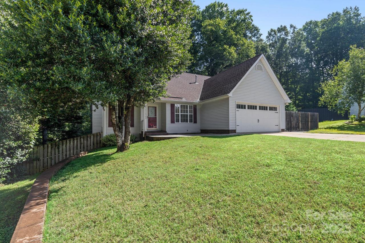 131 Canopy Ct., Mooresville, NC 28115