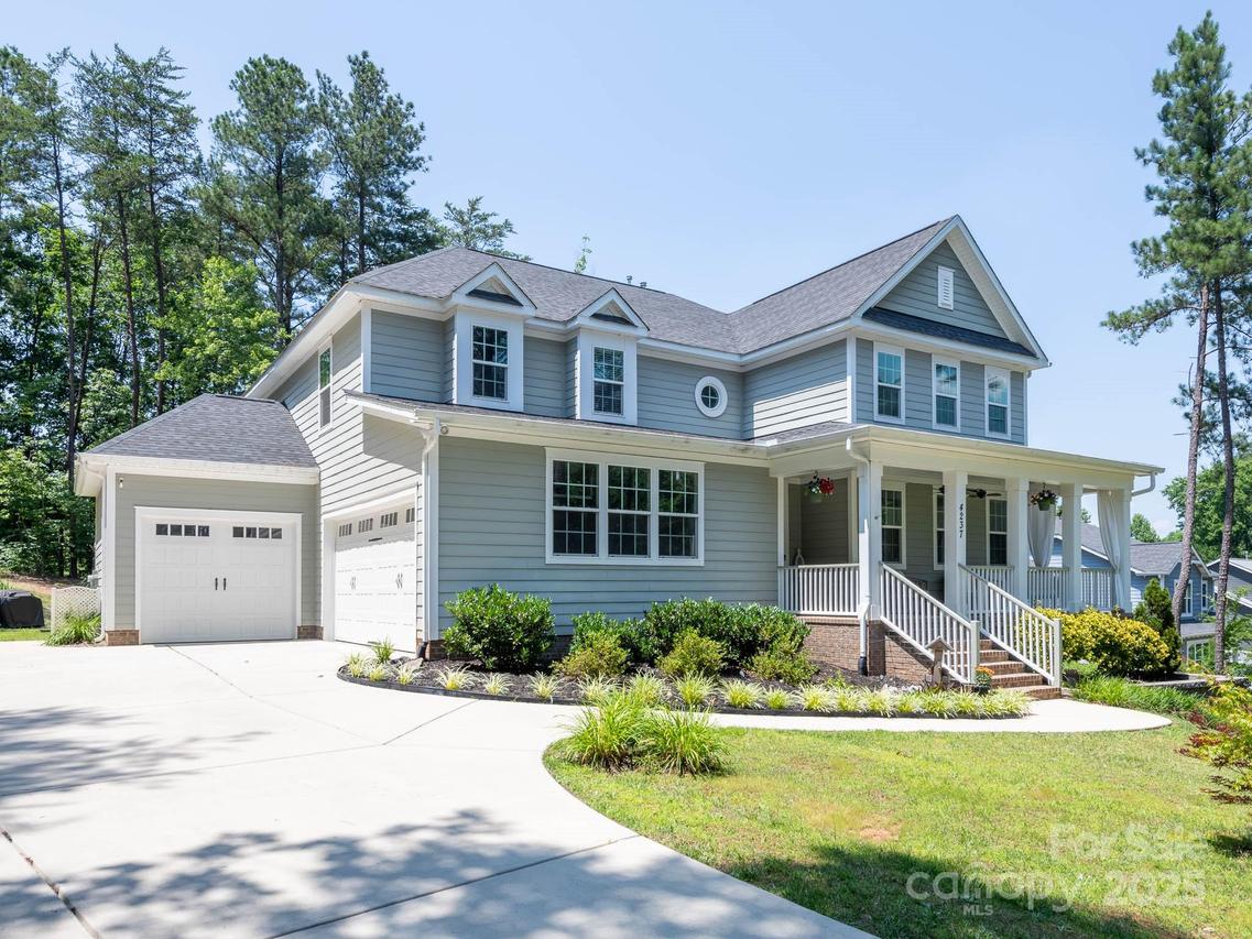 4237 Island Fox Ln., Denver, NC 28037
