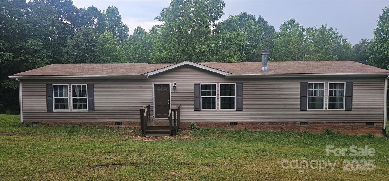 6220 Dekalb Dr., Connelly Springs, NC 28612