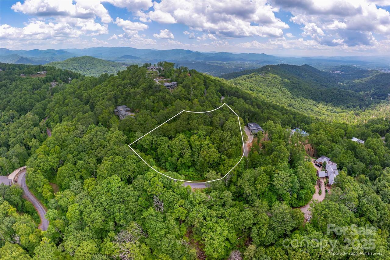 152 Skycliff Dr. #8, Asheville, NC 28804