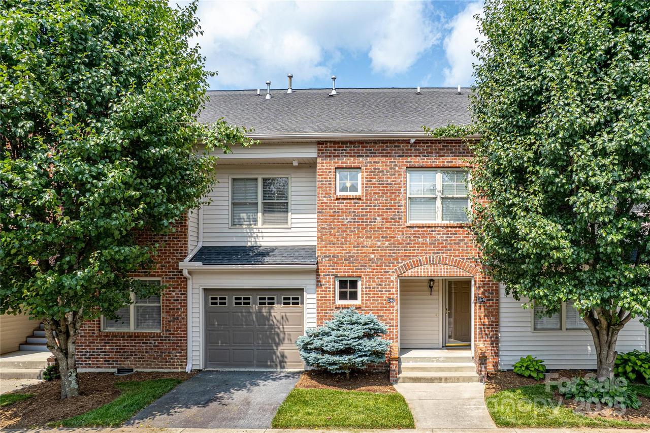 234 Wash Creek Dr. #B, Hendersonville, NC 28739