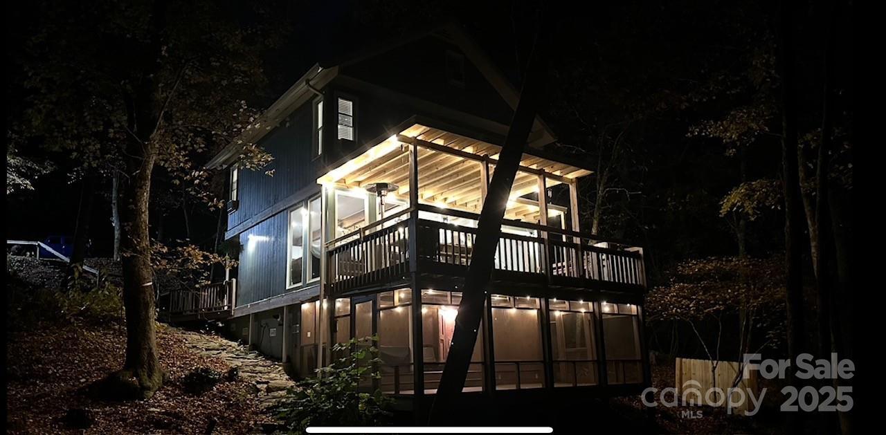 630 Shumont Rd., Black Mountain, NC 28711