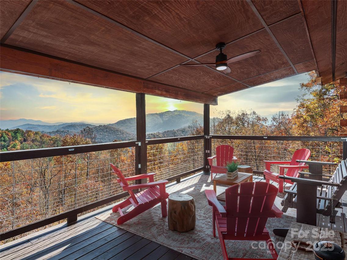 110 Garden Knoll Rd., Franklin, NC 28734