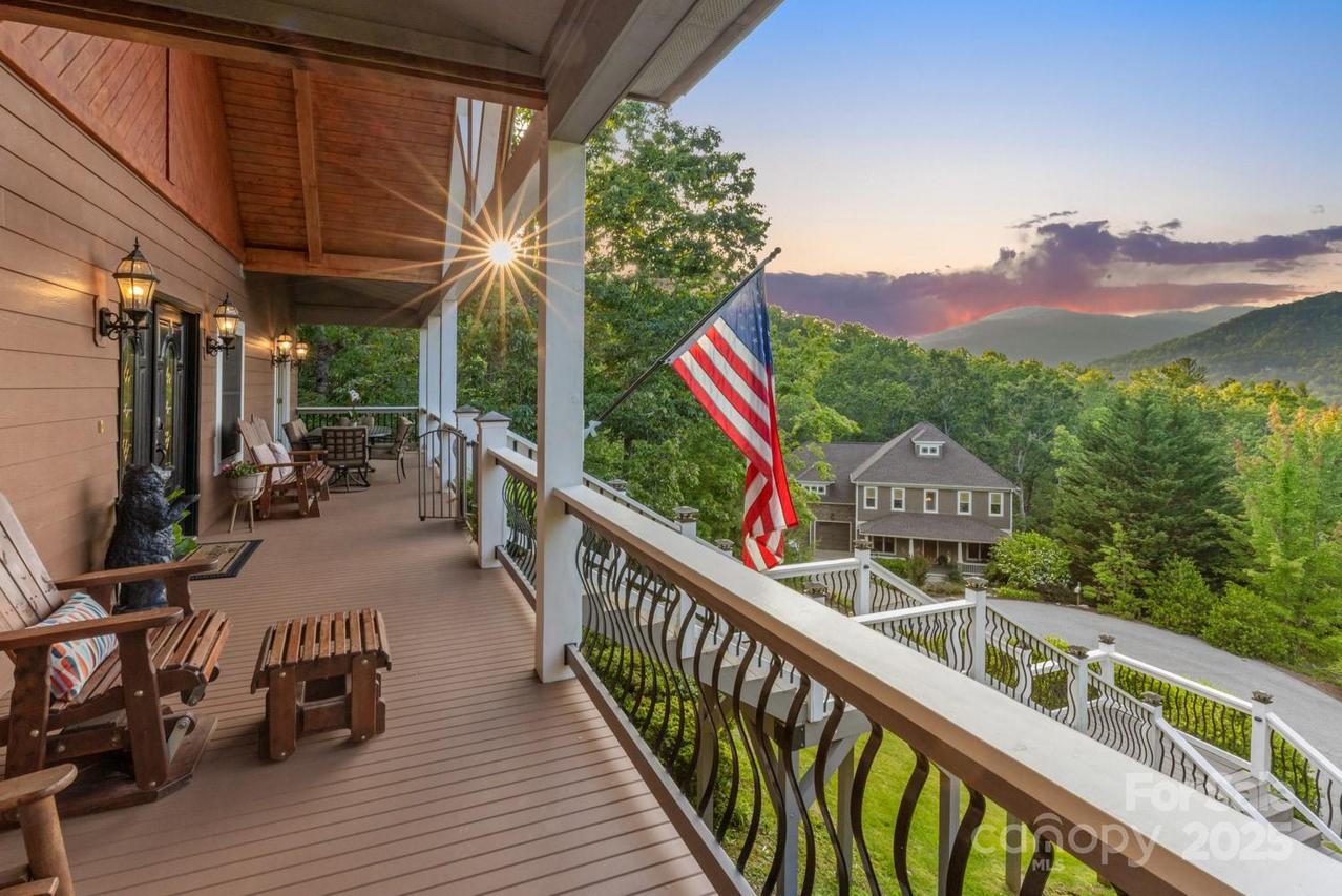 6 Grouse Ter., Fairview, NC 28730