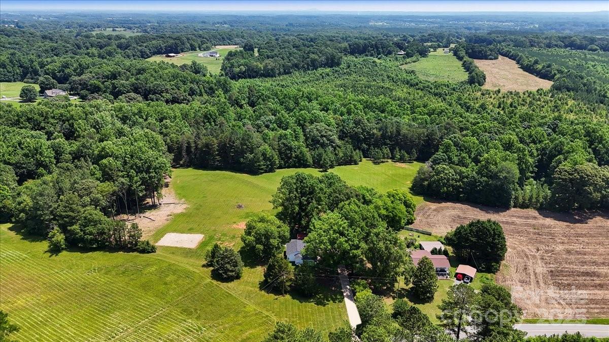 5740 Crouse Rd., Crouse, NC 28033