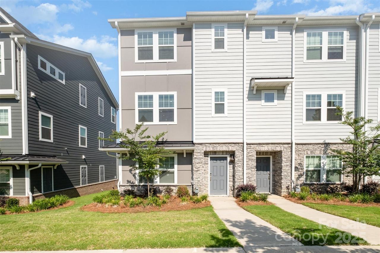 7012 Bryce Ave., Charlotte, NC 28217