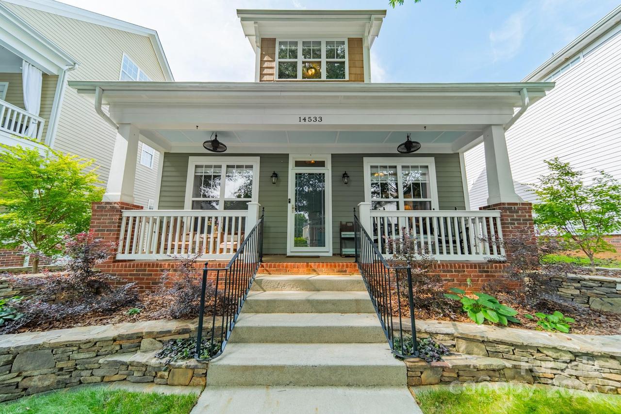 14533 Holly Springs Dr., Huntersville, NC 28078