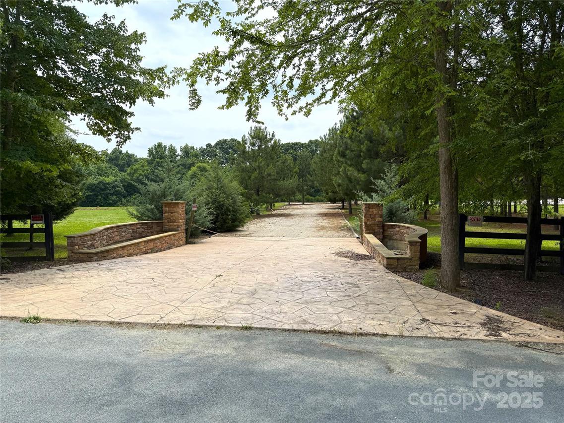 Waxhaw Hwy Hwy., Monroe, NC 28112