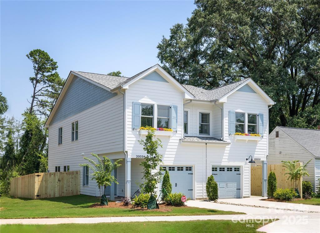 2003 Ashley Rd., Charlotte, NC 28208