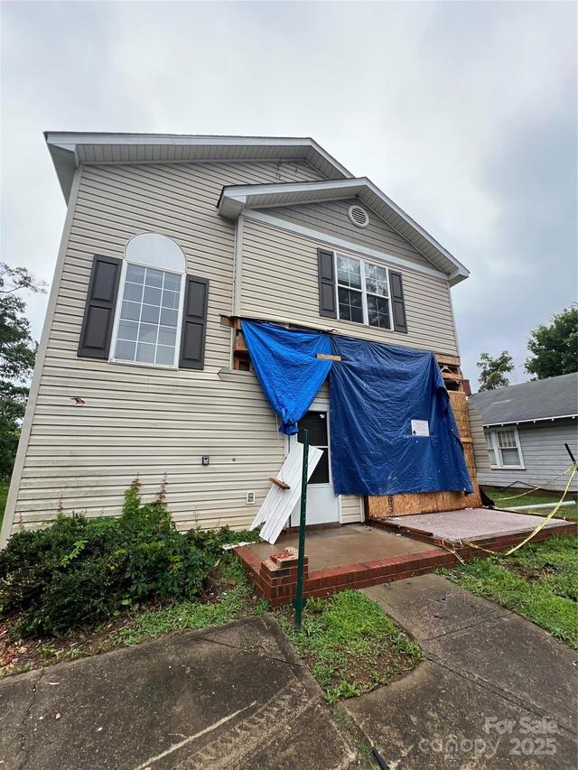 2012 Ashley Rd., Charlotte, NC 28208